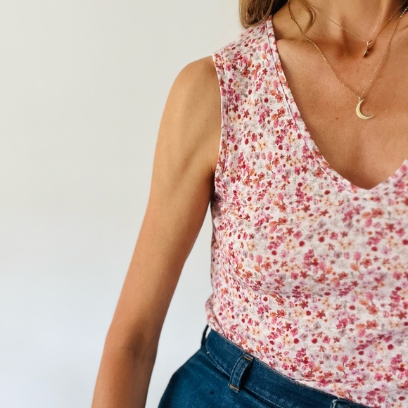 Woven Linen Tank - Picture 2 of 4